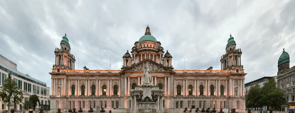 Belfast City Hall and its gardens